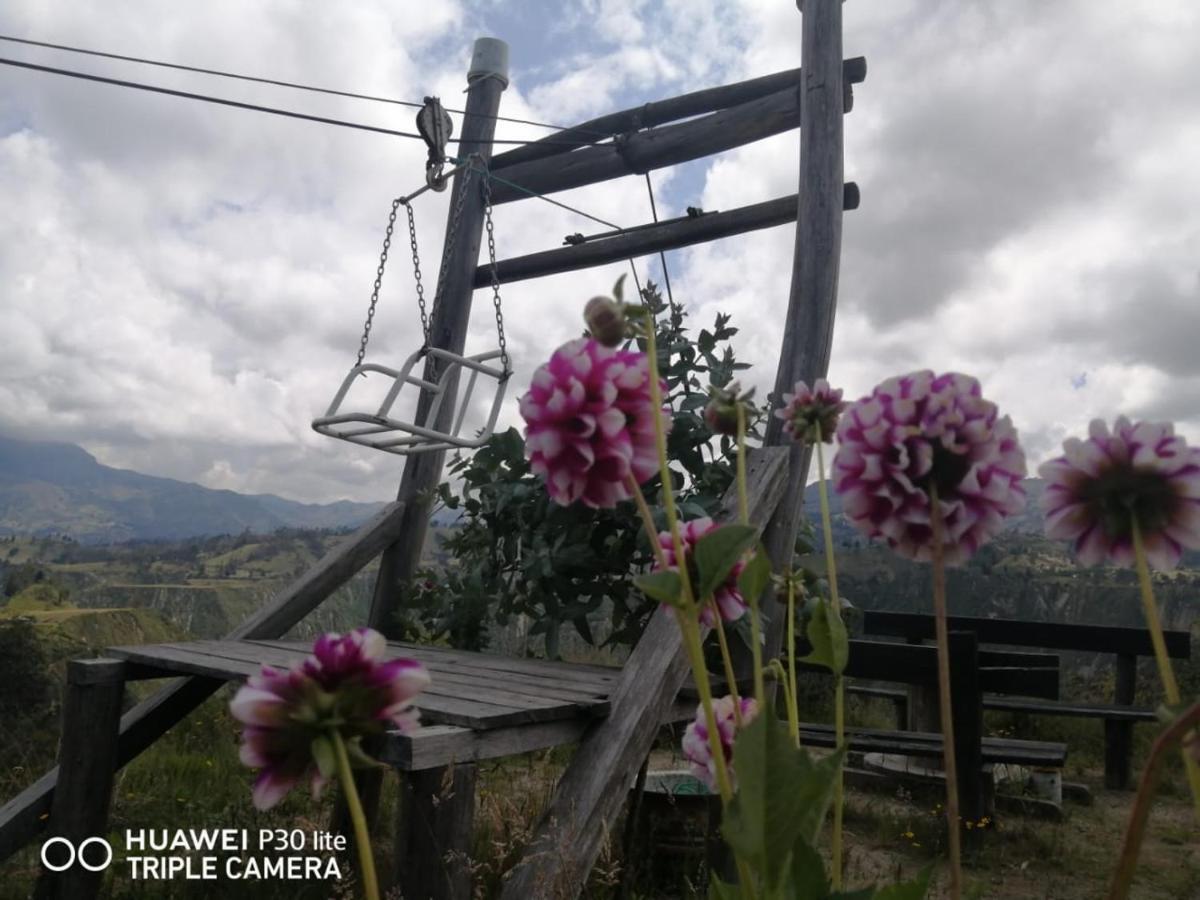 Hostal El Vaquero Chugchilán Eksteriør billede