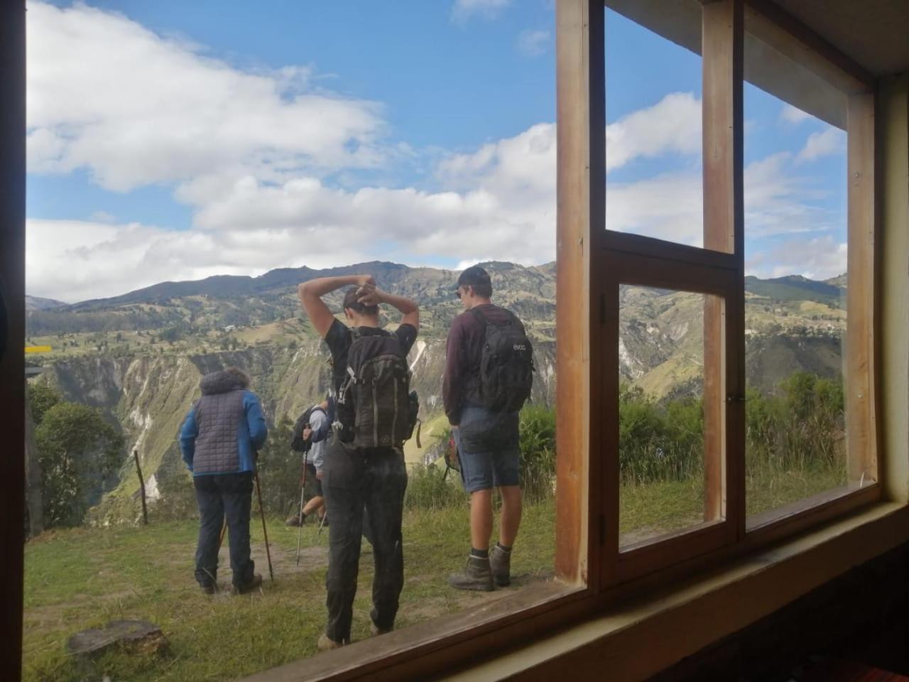 Hostal El Vaquero Chugchilán Eksteriør billede