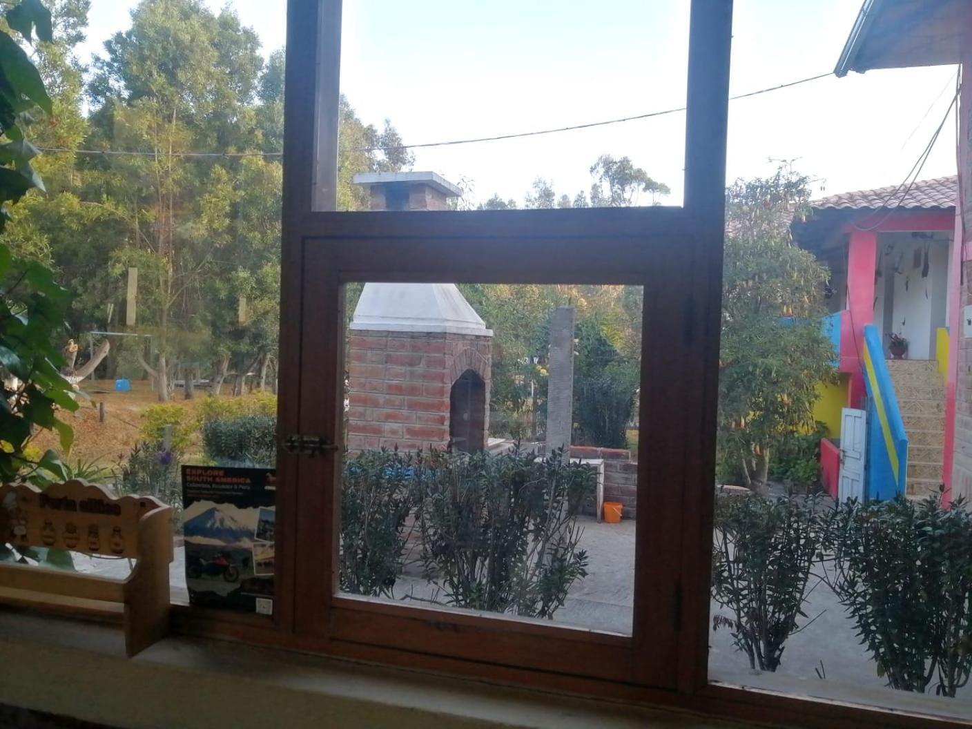 Hostal El Vaquero Chugchilán Eksteriør billede
